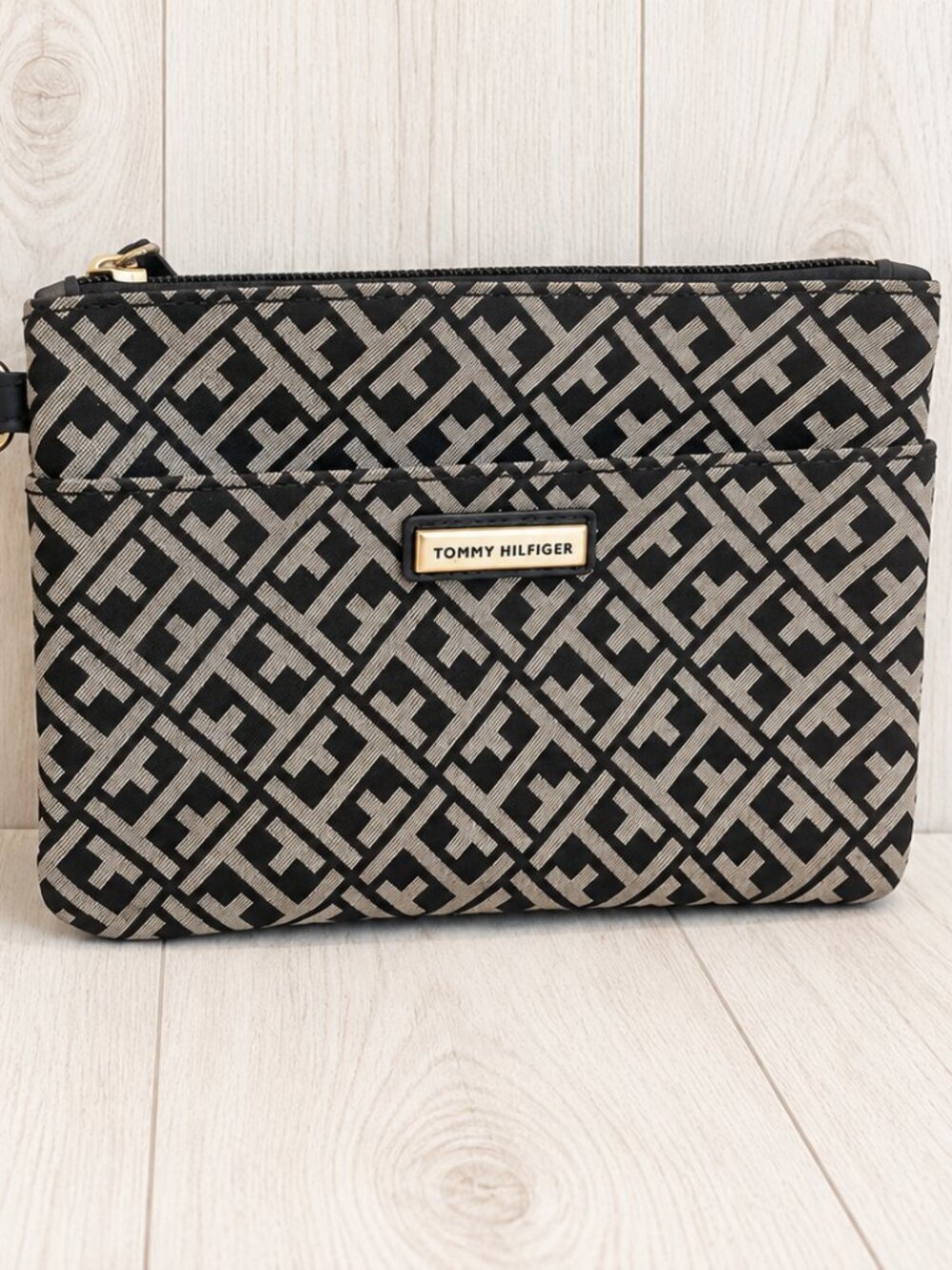 Tommy Hilfiger Dark Navy & Beige Monogram Wristlet / Clutch